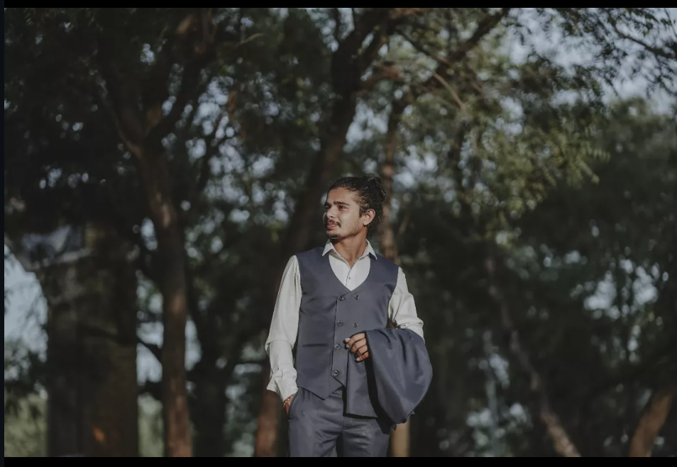 Hardik Nanda - Founder & Creative Director
